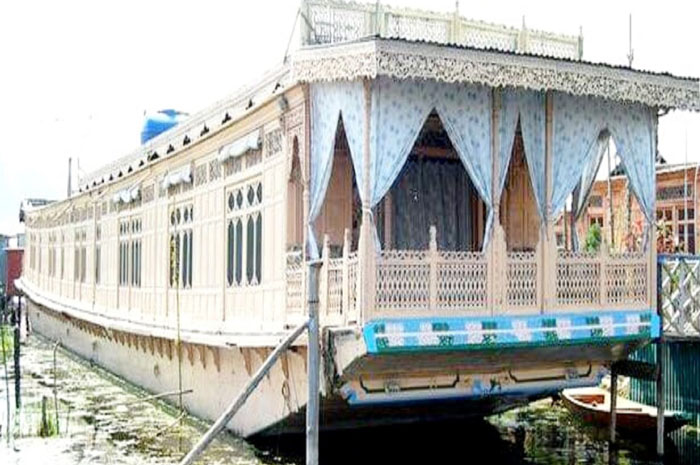 Houseboats-img